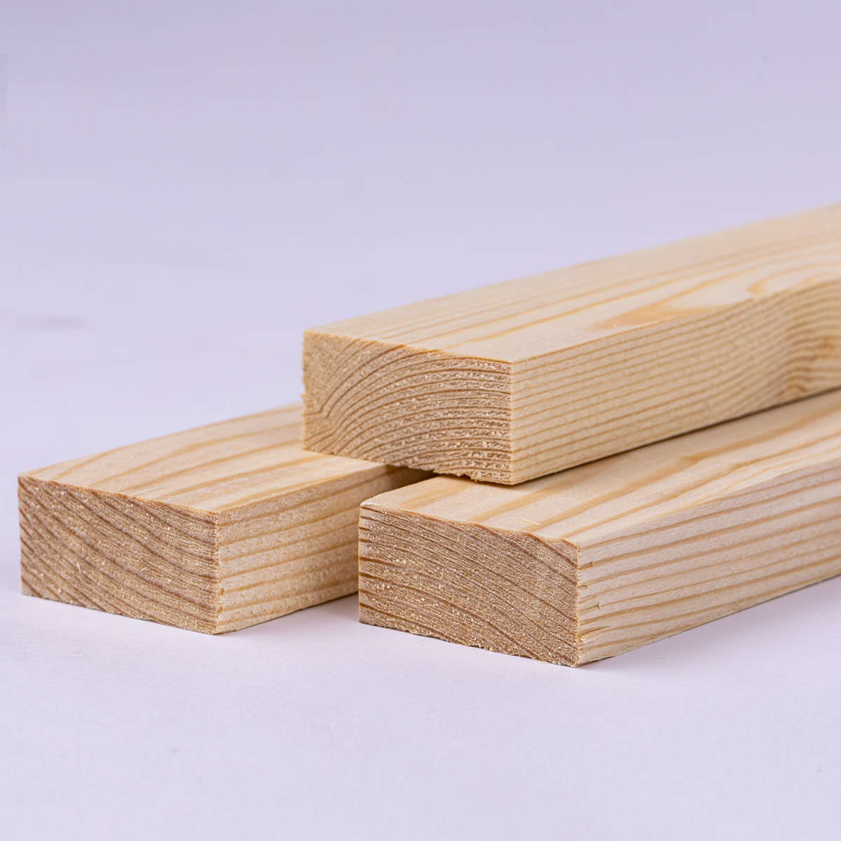 ფიჭვის დამუშავებული ლარტყა (რეიკა) 15X40X3000 A – 1ცალი — ფიცარი